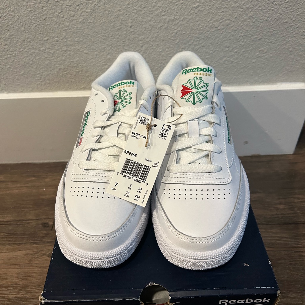 Mens Brand New Reebok Club 85